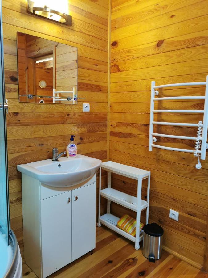 Domek Na Wsi Nad Jeziorem , Prywatny Staw Kamienczyk Dezerta Luaran gambar